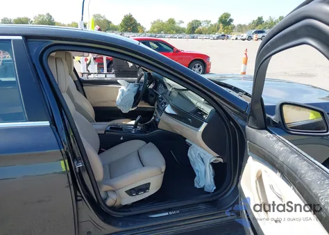 2012 BMW 528I xDrive z USA, uszkodzony, nr VIN WBAXH5C59CDW04782